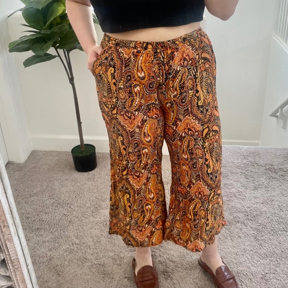 Palazzo Paisley Hipster Hippie Artsy Boho Bohemian Girly Wide Pullon Crop Pants - Picture 1 of 5
